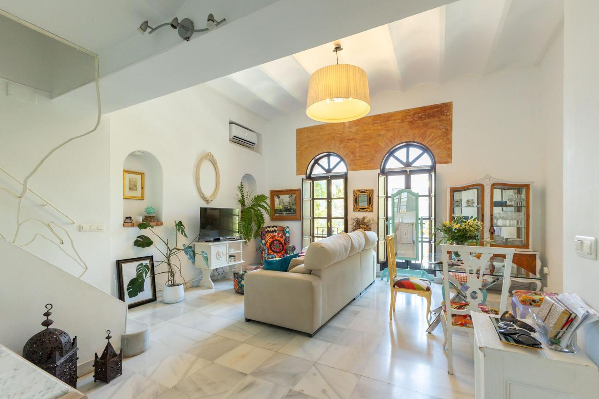 Charming 2 Bedroom Boutique Triplex Apartment With Private Terrace At Seville City Center By Ocityzen Exterior foto