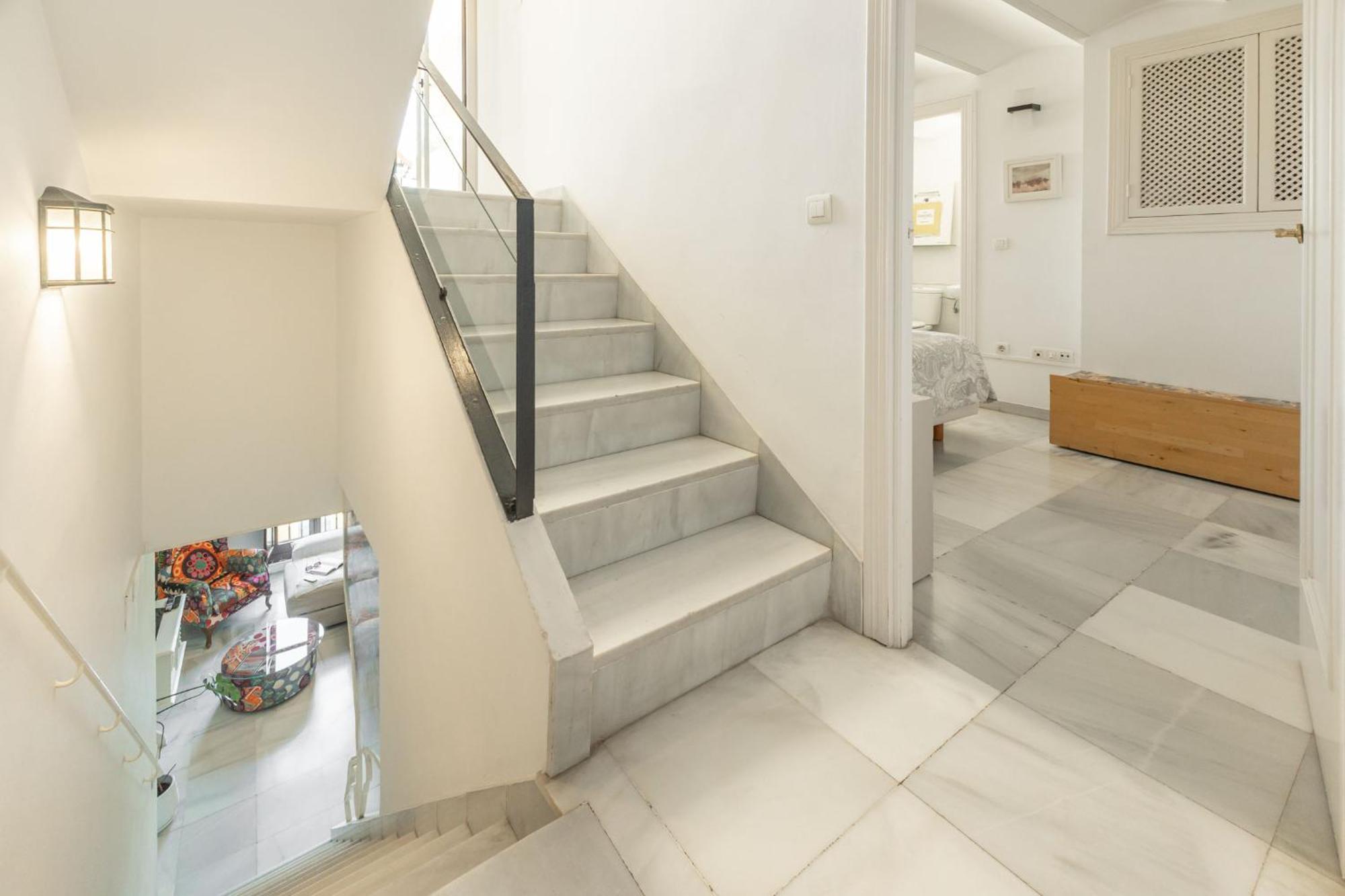 Charming 2 Bedroom Boutique Triplex Apartment With Private Terrace At Seville City Center By Ocityzen Exterior foto