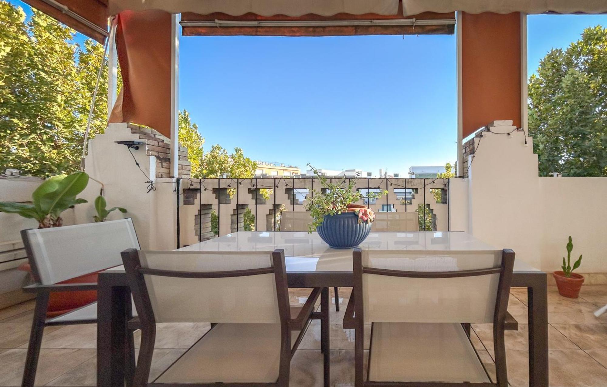Charming 2 Bedroom Boutique Triplex Apartment With Private Terrace At Seville City Center By Ocityzen Exterior foto